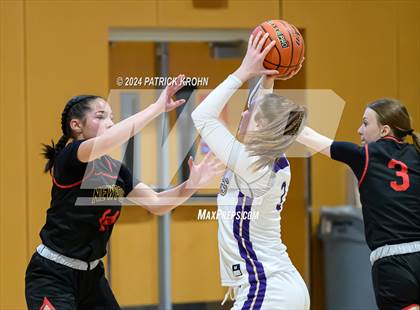 Thumbnail 3 in Lake Stevens vs. Newport - Bellevue (WIAA 4A District 1/2) photogallery.