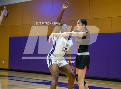 Thumbnail 1 in Lake Stevens vs. Newport - Bellevue (WIAA 4A District 1/2) photogallery.