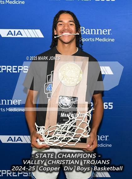 Thumbnail 3 in Valley Christian vs. Gilbert Christian (AIA Copper Final - Awards) photogallery.