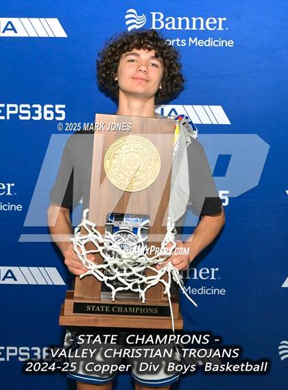 Thumbnail 1 in Valley Christian vs. Gilbert Christian (AIA Copper Final - Awards) photogallery.