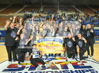 Thumbnail 2 in Valley Christian vs. Gilbert Christian (AIA Copper Final - Awards) photogallery.