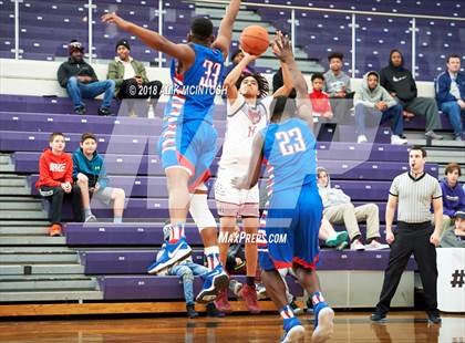 Thumbnail 2 in Greene Central vs. Downey Christian (John Wall Holiday Invitational) photogallery.