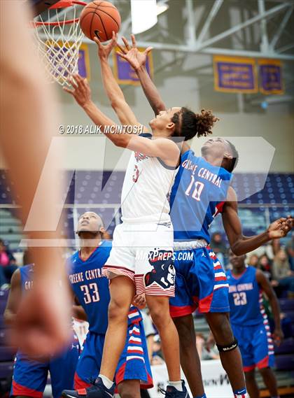 Thumbnail 2 in Greene Central vs. Downey Christian (John Wall Holiday Invitational) photogallery.