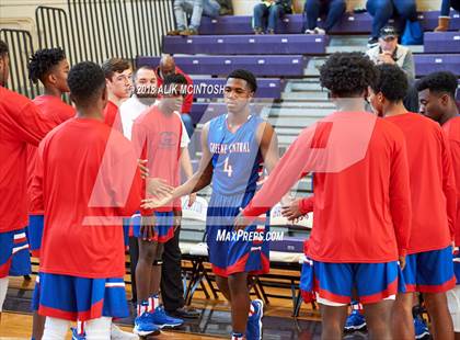 Thumbnail 3 in Greene Central vs. Downey Christian (John Wall Holiday Invitational) photogallery.