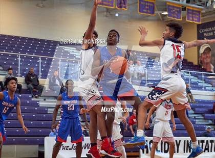 Thumbnail 1 in Greene Central vs. Downey Christian (John Wall Holiday Invitational) photogallery.