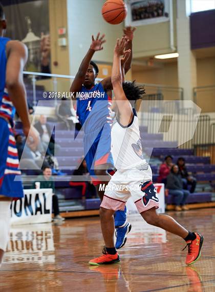 Thumbnail 1 in Greene Central vs. Downey Christian (John Wall Holiday Invitational) photogallery.