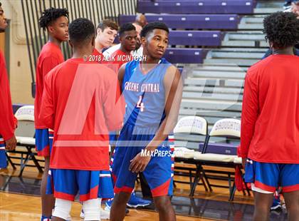 Thumbnail 2 in Greene Central vs. Downey Christian (John Wall Holiday Invitational) photogallery.