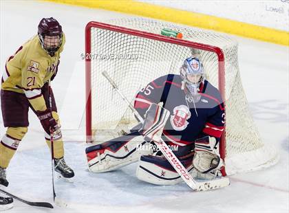 Thumbnail 3 in Central Catholic vs. Boston College High (MIAA Division 1A Semifinal) photogallery.