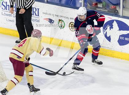 Thumbnail 3 in Central Catholic vs. Boston College High (MIAA Division 1A Semifinal) photogallery.