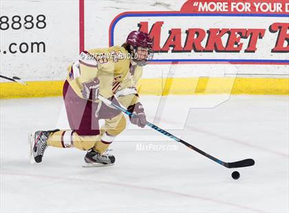 Thumbnail 2 in Central Catholic vs. Boston College High (MIAA Division 1A Semifinal) photogallery.