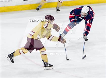 Thumbnail 3 in Central Catholic vs. Boston College High (MIAA Division 1A Semifinal) photogallery.
