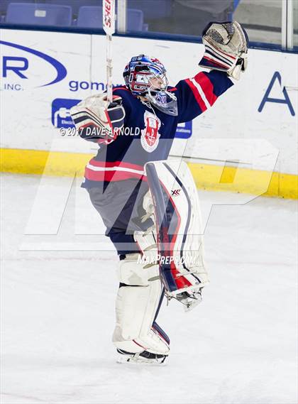 Thumbnail 2 in Central Catholic vs. Boston College High (MIAA Division 1A Semifinal) photogallery.