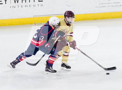 Thumbnail 2 in Central Catholic vs. Boston College High (MIAA Division 1A Semifinal) photogallery.