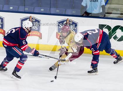 Thumbnail 2 in Central Catholic vs. Boston College High (MIAA Division 1A Semifinal) photogallery.