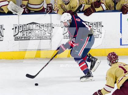 Thumbnail 3 in Central Catholic vs. Boston College High (MIAA Division 1A Semifinal) photogallery.