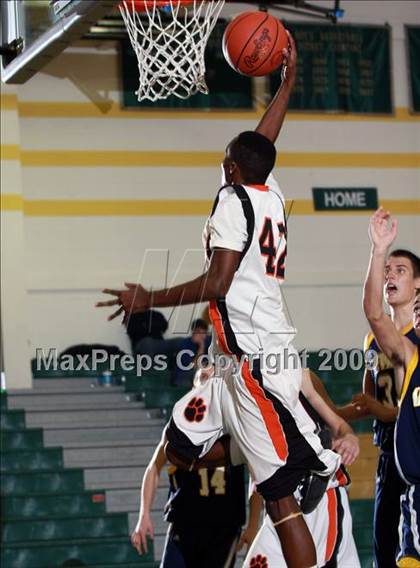 Thumbnail 3 in Powell vs Seymour (Pilot Food-Mart Classic) photogallery.