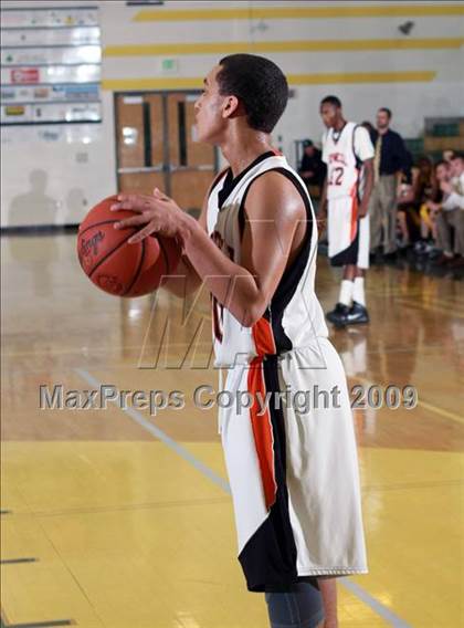 Thumbnail 2 in Powell vs Seymour (Pilot Food-Mart Classic) photogallery.