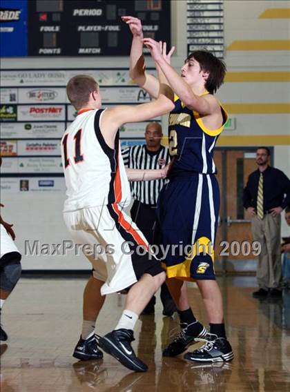 Thumbnail 2 in Powell vs Seymour (Pilot Food-Mart Classic) photogallery.