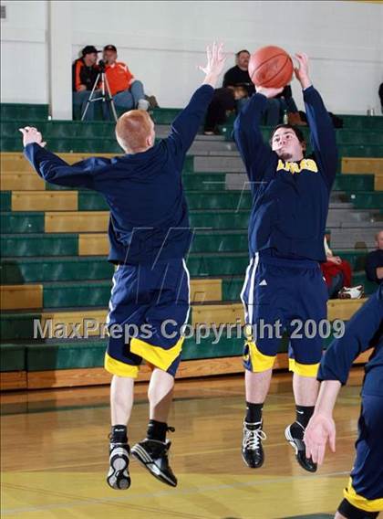 Thumbnail 3 in Powell vs Seymour (Pilot Food-Mart Classic) photogallery.