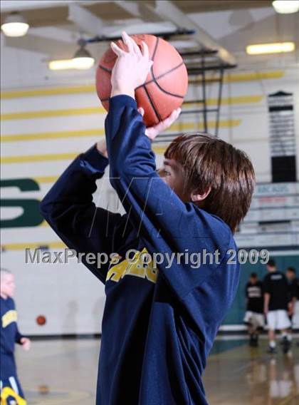 Thumbnail 2 in Powell vs Seymour (Pilot Food-Mart Classic) photogallery.