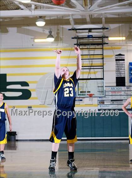 Thumbnail 3 in Powell vs Seymour (Pilot Food-Mart Classic) photogallery.