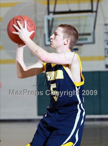 Thumbnail 1 in Powell vs Seymour (Pilot Food-Mart Classic) photogallery.