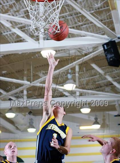 Thumbnail 2 in Powell vs Seymour (Pilot Food-Mart Classic) photogallery.
