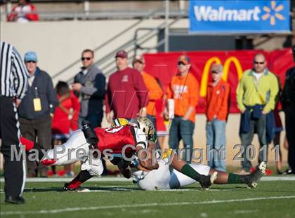 Thumbnail 1 in Shrine Bowl of the Carolinas (North Carolina vs. South Carolina) photogallery.
