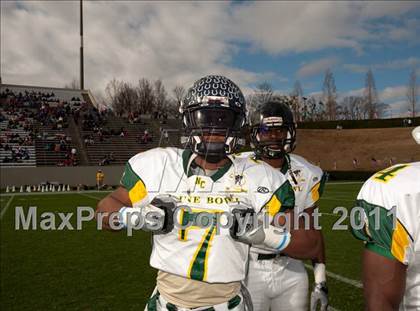 Thumbnail 2 in Shrine Bowl of the Carolinas (North Carolina vs. South Carolina) photogallery.