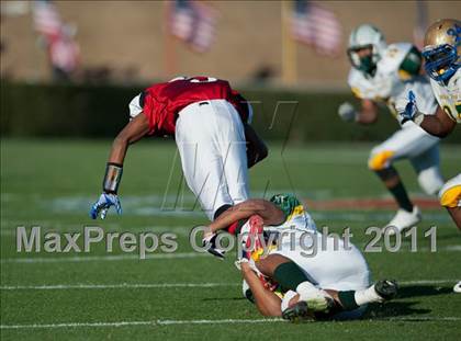 Thumbnail 1 in Shrine Bowl of the Carolinas (North Carolina vs. South Carolina) photogallery.