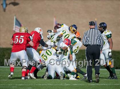 Thumbnail 1 in Shrine Bowl of the Carolinas (North Carolina vs. South Carolina) photogallery.