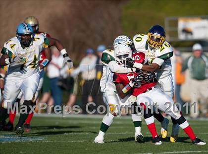 Thumbnail 3 in Shrine Bowl of the Carolinas (North Carolina vs. South Carolina) photogallery.