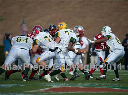 Thumbnail 2 in Shrine Bowl of the Carolinas (North Carolina vs. South Carolina) photogallery.