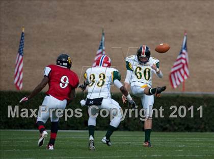 Thumbnail 3 in Shrine Bowl of the Carolinas (North Carolina vs. South Carolina) photogallery.