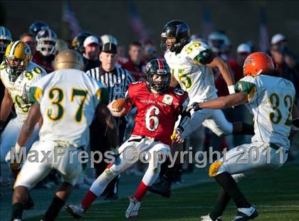 Thumbnail 2 in Shrine Bowl of the Carolinas (North Carolina vs. South Carolina) photogallery.