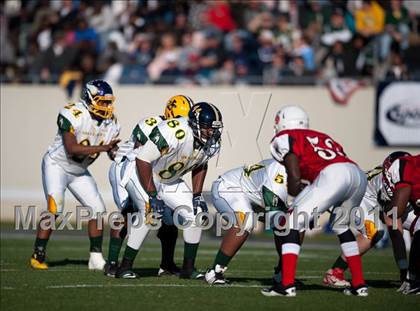 Thumbnail 2 in Shrine Bowl of the Carolinas (North Carolina vs. South Carolina) photogallery.