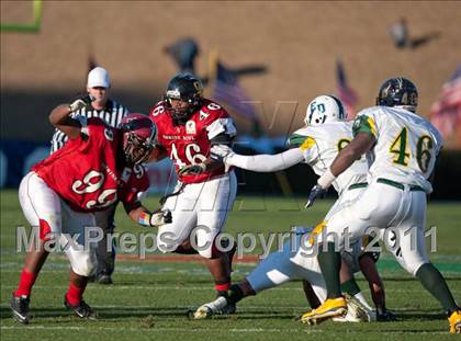 Thumbnail 1 in Shrine Bowl of the Carolinas (North Carolina vs. South Carolina) photogallery.