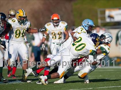 Thumbnail 1 in Shrine Bowl of the Carolinas (North Carolina vs. South Carolina) photogallery.