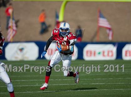 Thumbnail 1 in Shrine Bowl of the Carolinas (North Carolina vs. South Carolina) photogallery.