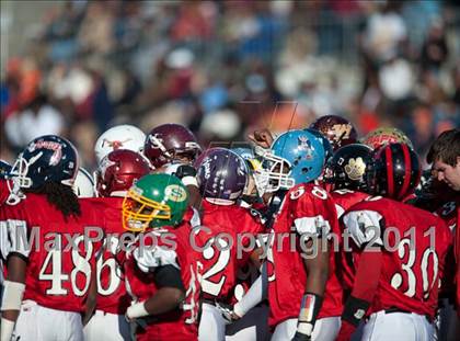 Thumbnail 1 in Shrine Bowl of the Carolinas (North Carolina vs. South Carolina) photogallery.