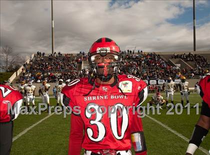 Thumbnail 3 in Shrine Bowl of the Carolinas (North Carolina vs. South Carolina) photogallery.