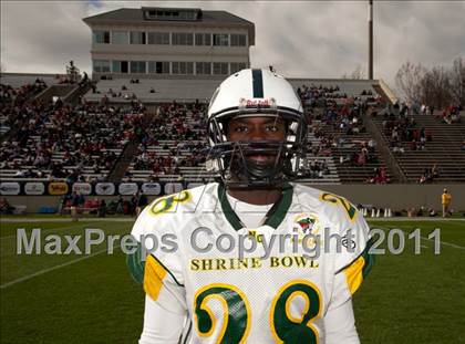 Thumbnail 1 in Shrine Bowl of the Carolinas (North Carolina vs. South Carolina) photogallery.