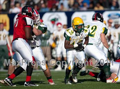 Thumbnail 1 in Shrine Bowl of the Carolinas (North Carolina vs. South Carolina) photogallery.