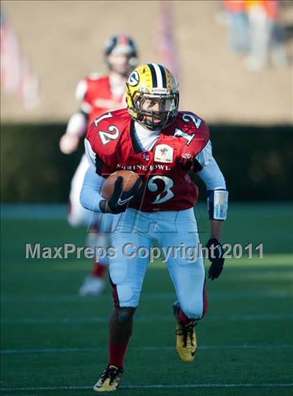 Thumbnail 3 in Shrine Bowl of the Carolinas (North Carolina vs. South Carolina) photogallery.