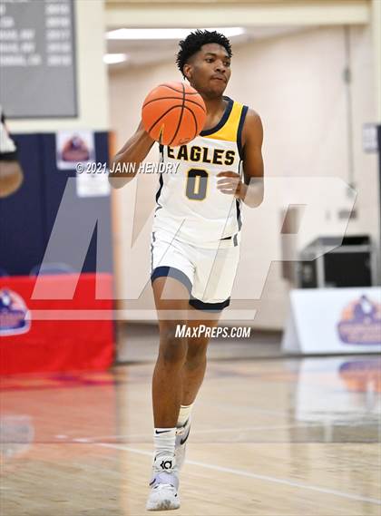 Thumbnail 1 in Oak Cliff Faith Family Academy vs. Durango (Tarkanian Classic) photogallery.