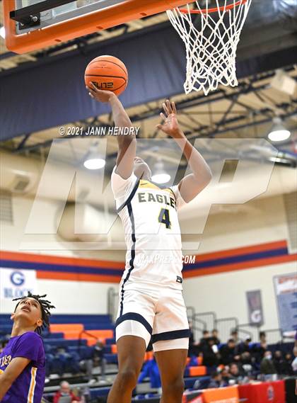 Thumbnail 2 in Oak Cliff Faith Family Academy vs. Durango (Tarkanian Classic) photogallery.