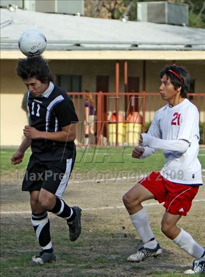 Thumbnail 2 in Saddleback Valley Christian @ Village Christian (CIF SS Playoffs) photogallery.