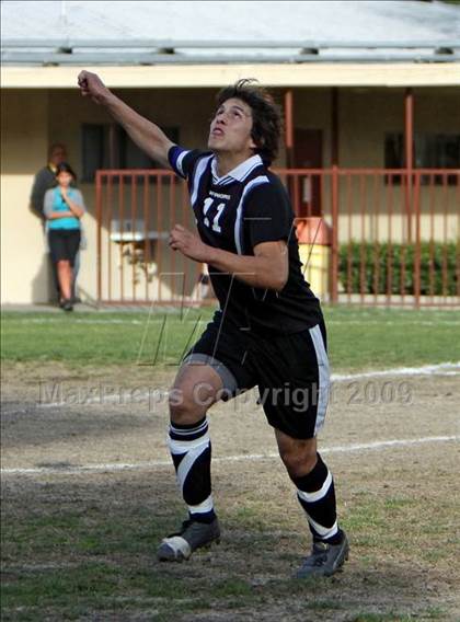 Thumbnail 1 in Saddleback Valley Christian @ Village Christian (CIF SS Playoffs) photogallery.