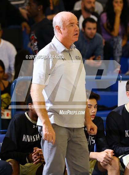 Thumbnail 3 in Fairfax vs. Bishop Montgomery (Rolling Hills Prep State Preview) photogallery.
