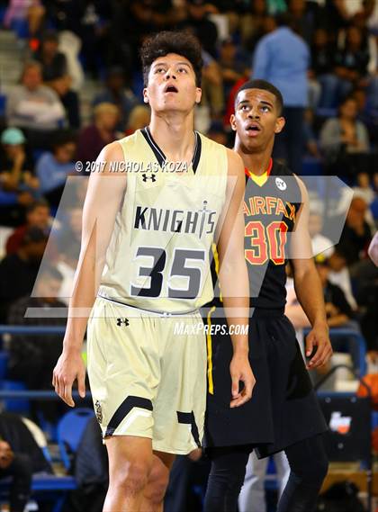 Thumbnail 1 in Fairfax vs. Bishop Montgomery (Rolling Hills Prep State Preview) photogallery.